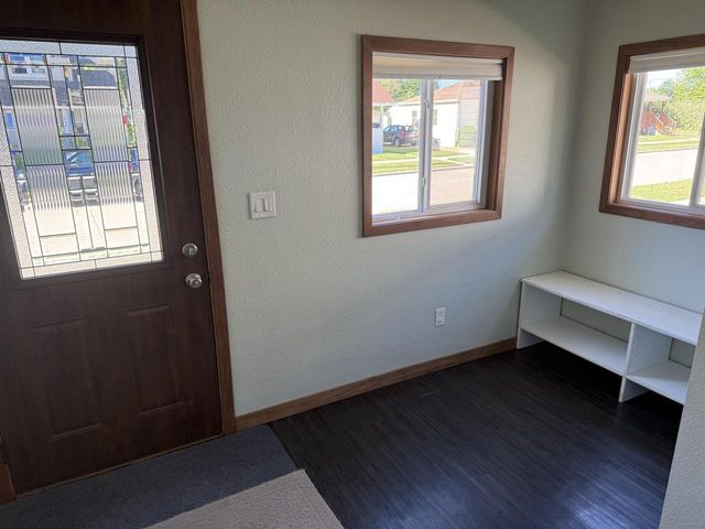 1042 TYLER AVENUE, Oshkosh, WI 54902