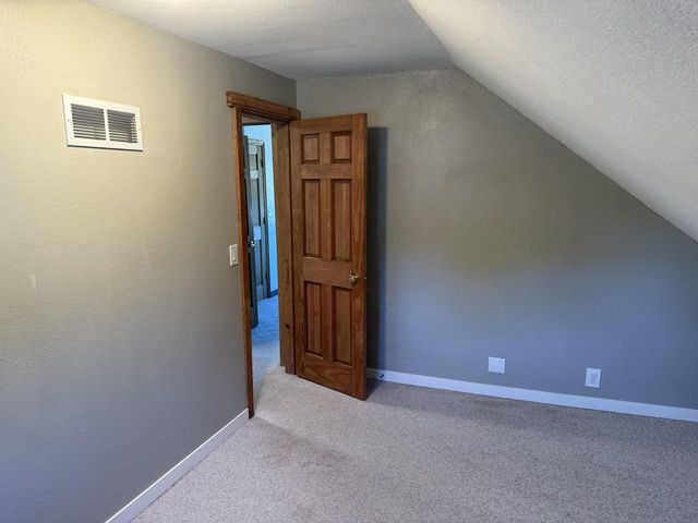 1042 TYLER AVENUE, Oshkosh, WI 54902