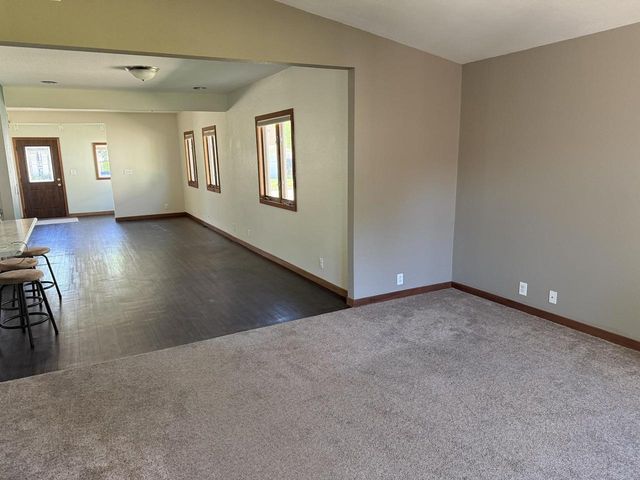 1042 TYLER AVENUE, Oshkosh, WI 54902