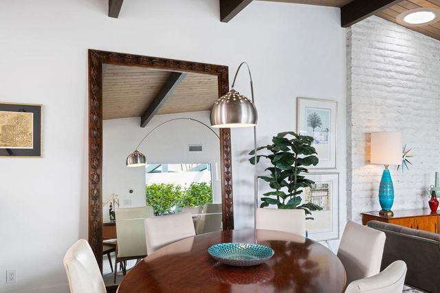 2089 S Calle Palo Fierro, Palm Springs, CA 92264