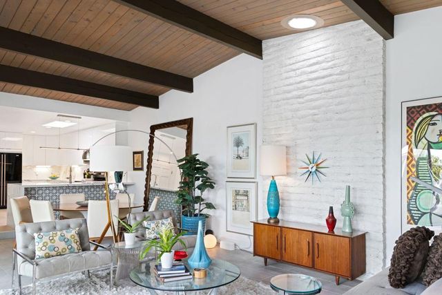 2089 S Calle Palo Fierro, Palm Springs, CA 92264