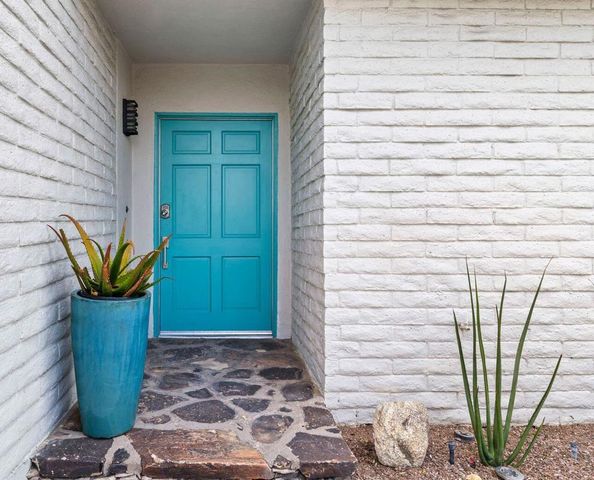 2089 S Calle Palo Fierro, Palm Springs, CA 92264