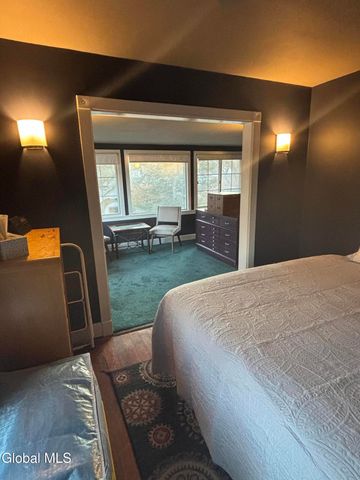 311 Riverside Avenue, Glenville, NY 12302