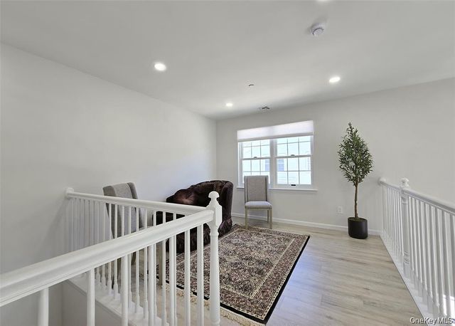 5 Charley Lane, Middle Island, NY 11953