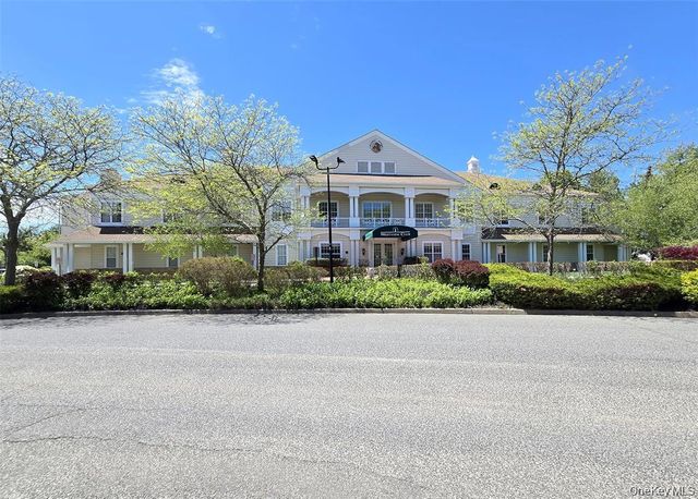 5 Charley Lane, Middle Island, NY 11953