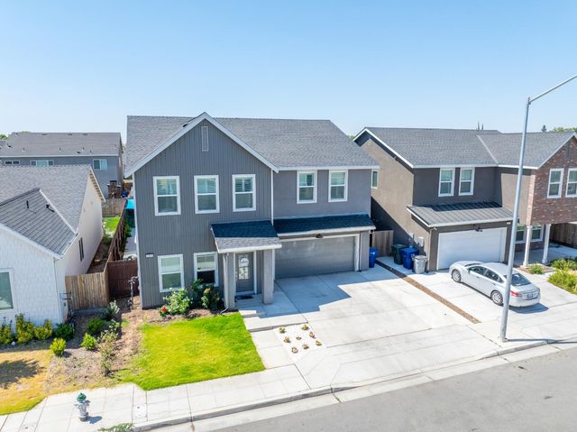 6569 E Lyell Avenue, Fresno, CA 93727