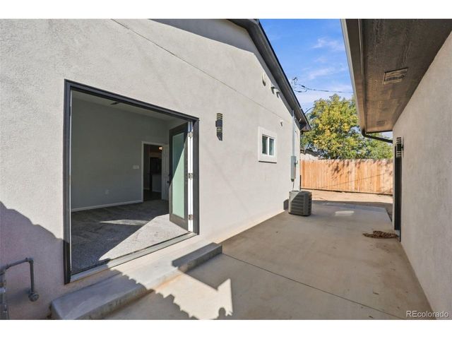 2200 Lewis Ave, Pueblo, CO 81003