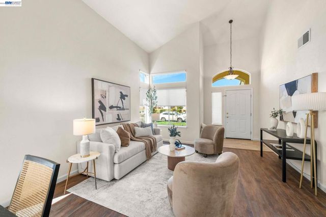 2826 Montair Way, Union City, CA 94587