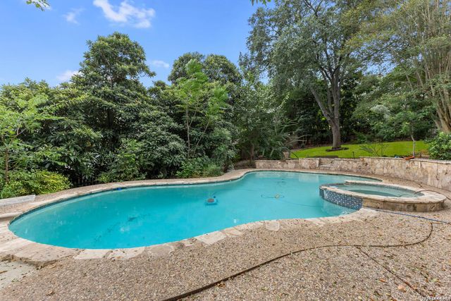 8726 Iliad, Universal City, TX 78148