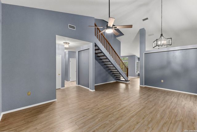 8726 Iliad, Universal City, TX 78148