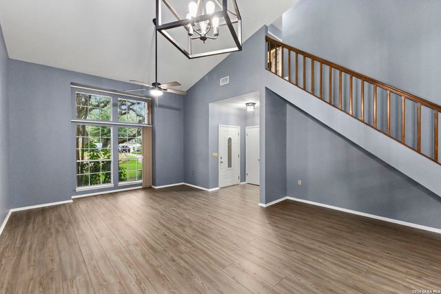 8726 Iliad, Universal City, TX 78148