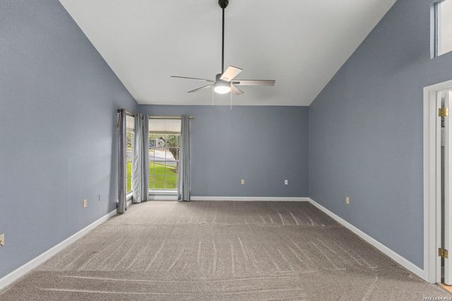 8726 Iliad, Universal City, TX 78148