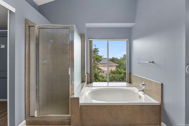 8726 Iliad, Universal City, TX 78148