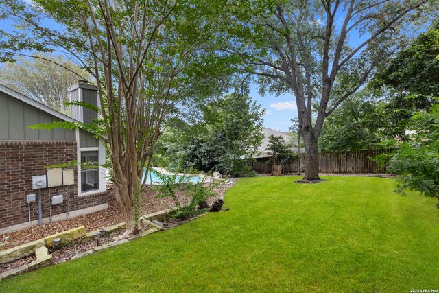 8726 Iliad, Universal City, TX 78148
