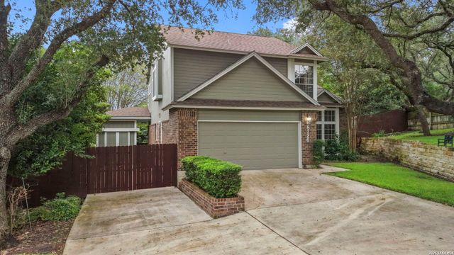 8726 Iliad, Universal City, TX 78148
