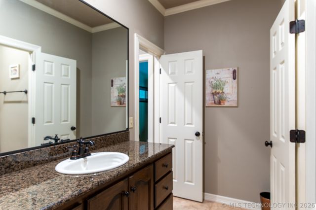 3813 W Broadway Street, Broken Arrow, OK 74012