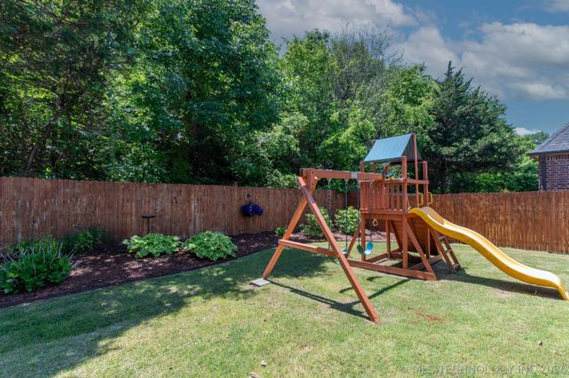 3813 W Broadway Street, Broken Arrow, OK 74012