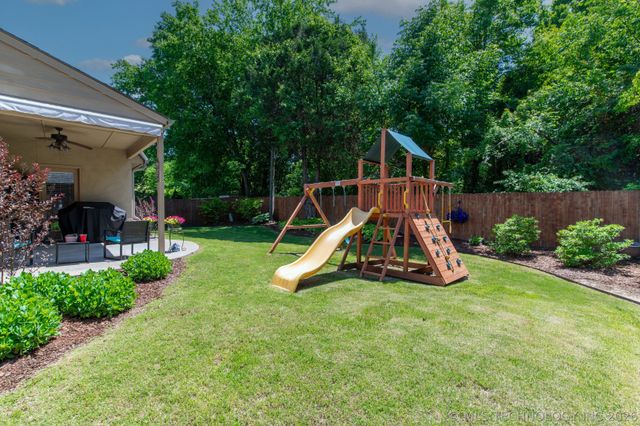 3813 W Broadway Street, Broken Arrow, OK 74012