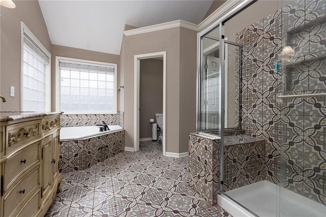 307 W 11th Terrace, Kearney, MO 64060