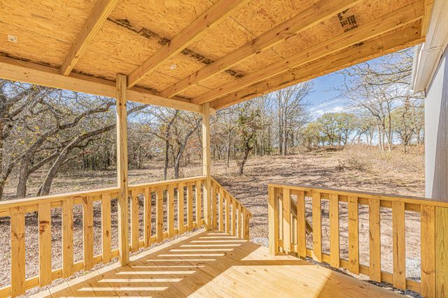 300 Huddleston Road, Sunset, TX 76270