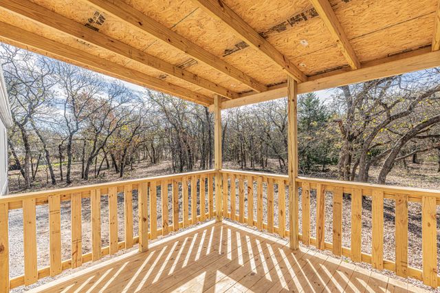 300 Huddleston Road, Sunset, TX 76270