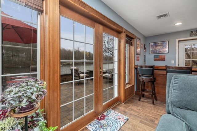 24 Broadway, West Milford Twp., NJ 07480