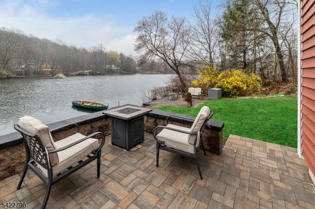 24 Broadway, West Milford Twp., NJ 07480