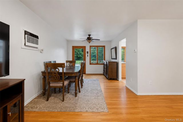 3 Larch Court, Suffern, NY 10901