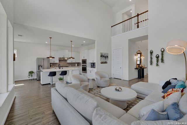382 Nightshade Trl, New Braunfels, TX 78132