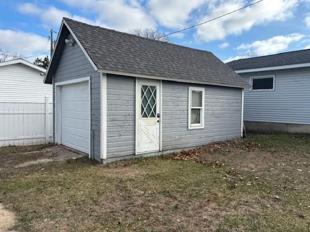 31 Church Street, Taylor, WI 54659