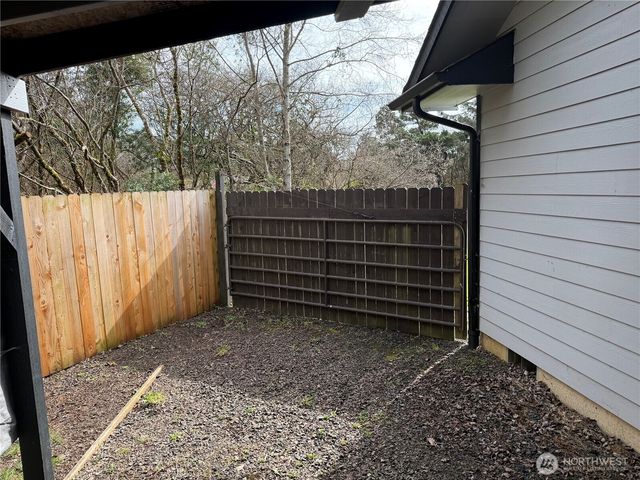 122 Aquila Court SW, Ocean Shores, WA 98569