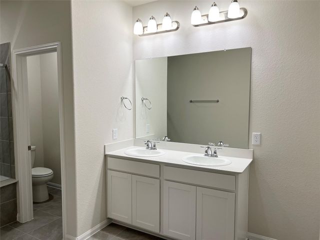 705 Seabreeze Drive, Kemah, TX 77565