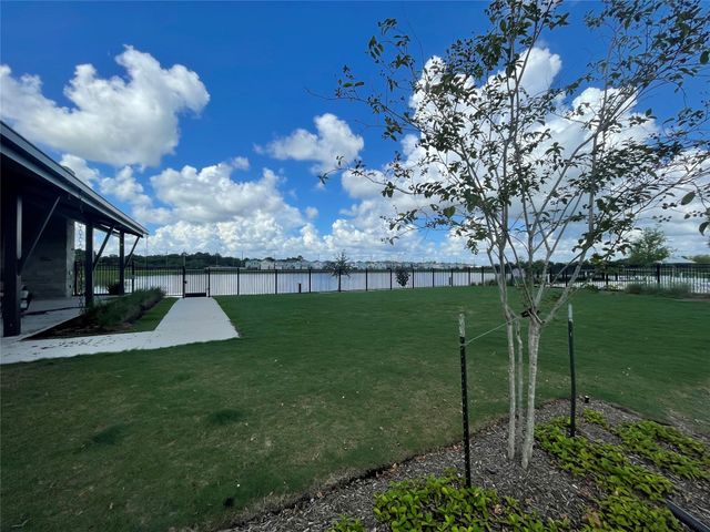 705 Seabreeze Drive, Kemah, TX 77565