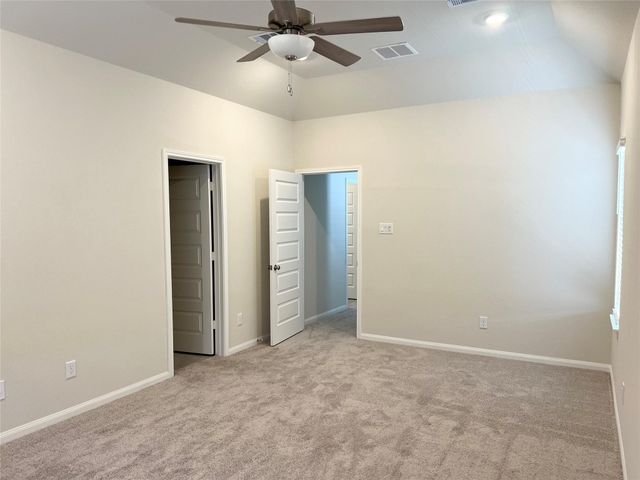 705 Seabreeze Drive, Kemah, TX 77565