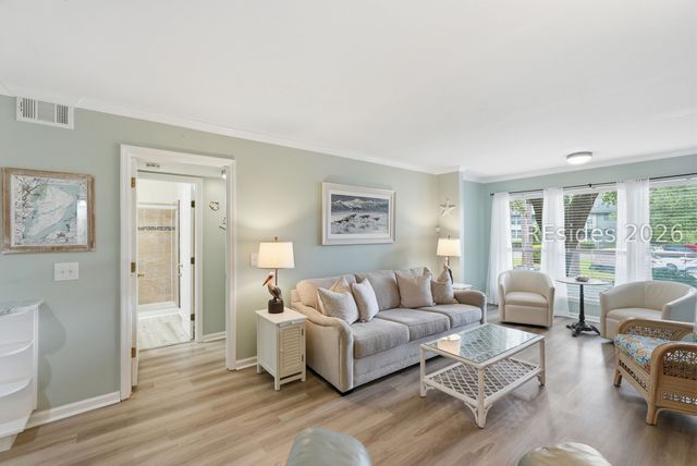 99 Forest Cove 99, Hilton Head Island, SC 29928