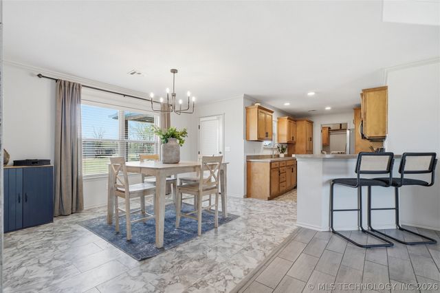 12015 N 195th East Avenue, Collinsville, OK 74021