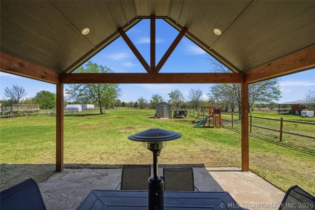 12015 N 195th East Avenue, Collinsville, OK 74021