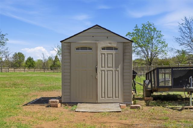 12015 N 195th East Avenue, Collinsville, OK 74021