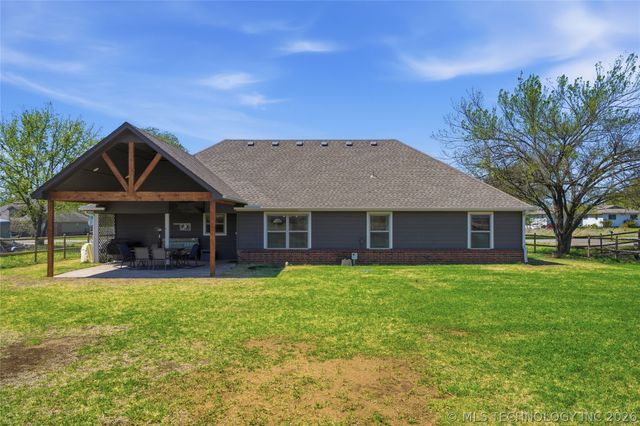 12015 N 195th East Avenue, Collinsville, OK 74021