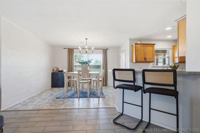 12015 N 195th East Avenue, Collinsville, OK 74021