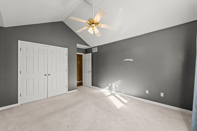 1606 INDEPENDENCE DR, Jefferson City, MO 65109