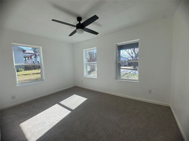 607 E Monterey Street, Denison, TX 75021