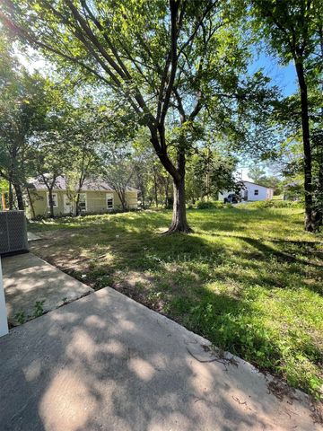607 E Monterey Street, Denison, TX 75021