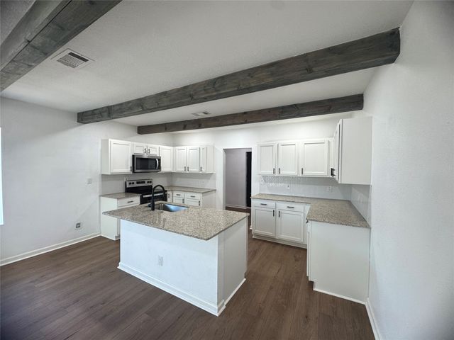 607 E Monterey Street, Denison, TX 75021