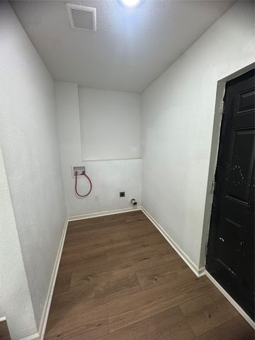 607 E Monterey Street, Denison, TX 75021