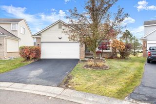 28673 Bayberry Court E 11, Livonia, MI 48154
