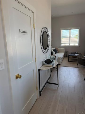 326a Long Beach Road, Island Park, NY 11558