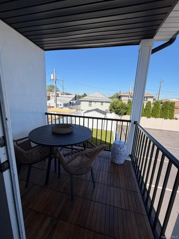 326a Long Beach Road, Island Park, NY 11558