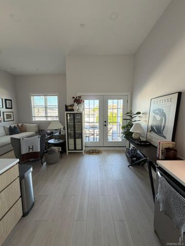 326a Long Beach Road, Island Park, NY 11558