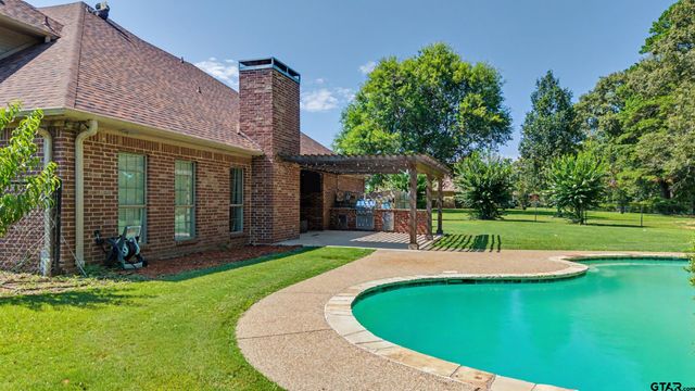 210 Whistler, Hallsville, TX 75650
